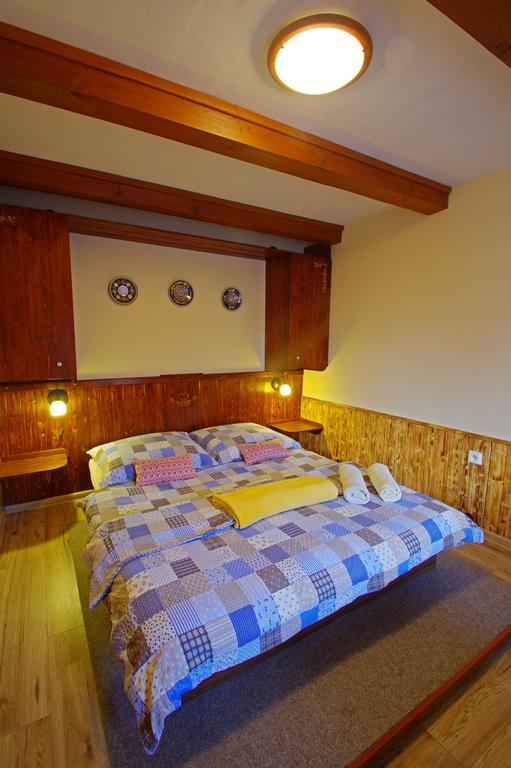 Yellow Paradise House Hrabušice Esterno foto